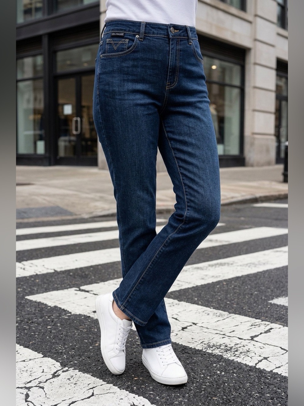Gloria Vanderbilt Dark Blue Straight-Leg Amanda Women's Jeans size 2 missy short